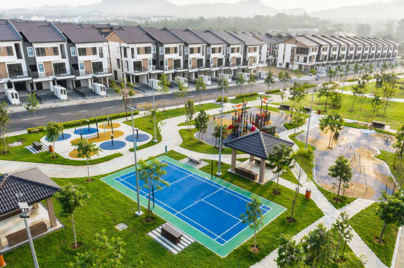 Basketball Court, Playground, Outdoor Gym